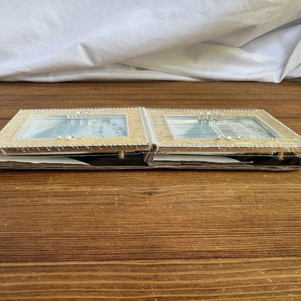 Burnes Heirloom Double 2x3 Hinged Picture Frame Yellow Marble Rhinestone New